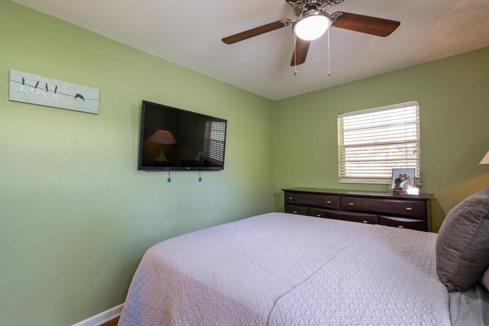 Comfy 3 Bedroom With Parking & Close To Everything North North Naples Kültér fotó