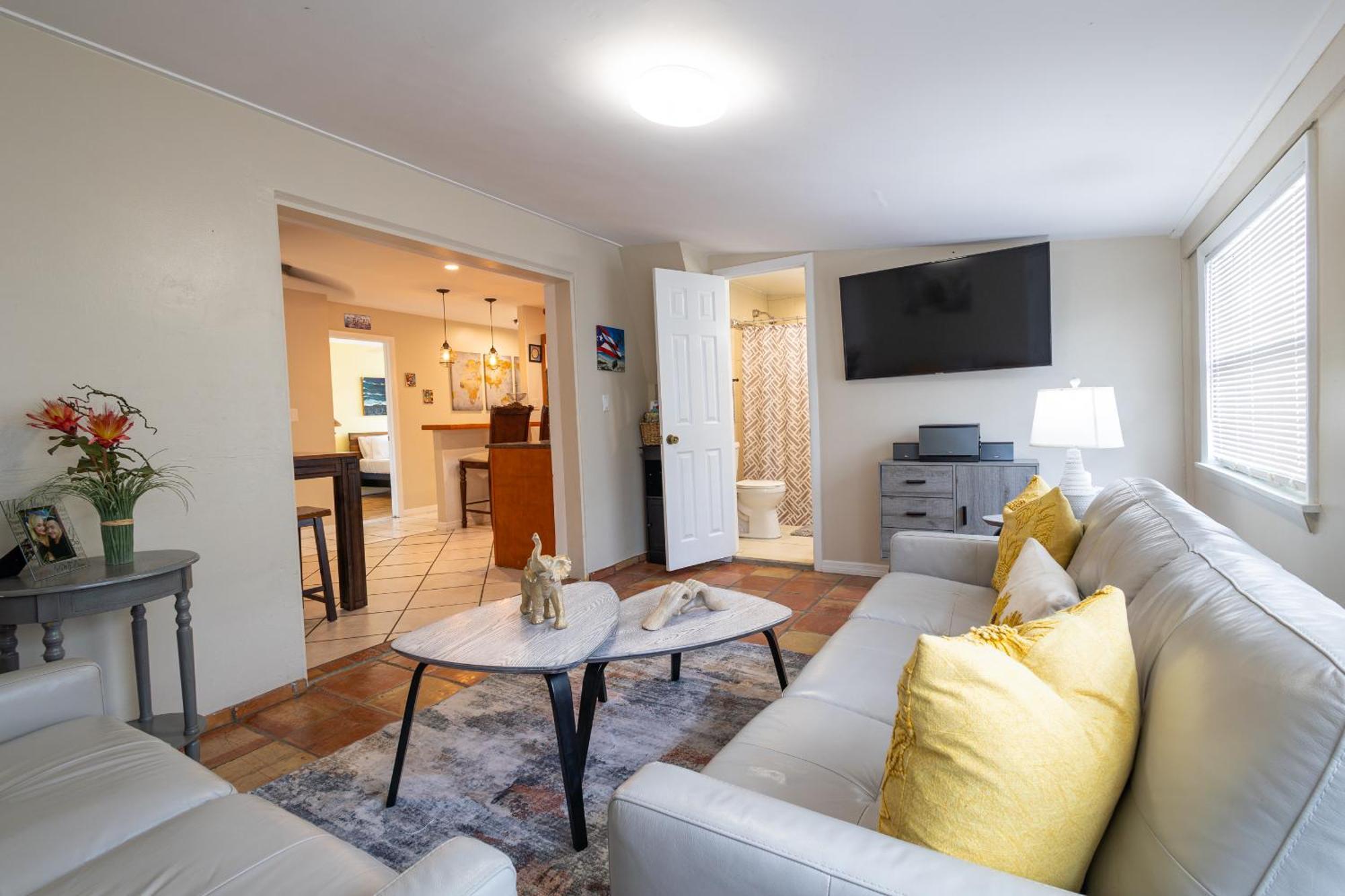 Comfy 3 Bedroom With Parking & Close To Everything North North Naples Kültér fotó